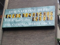 USA - the national debt or to whom should the Americans?